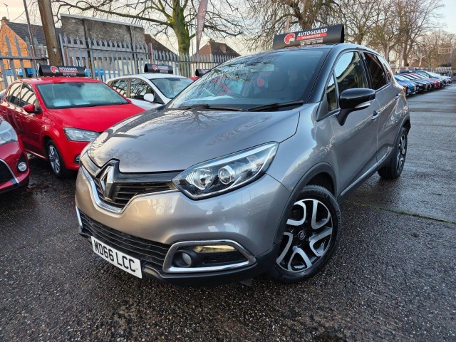 RENAULT CAPTUR