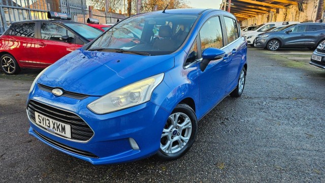 FORD B-MAX