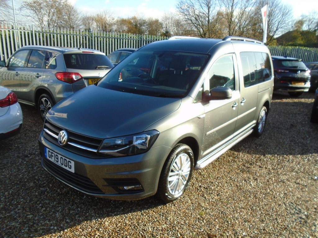 VOLKSWAGEN CADDY MAXI LIFE