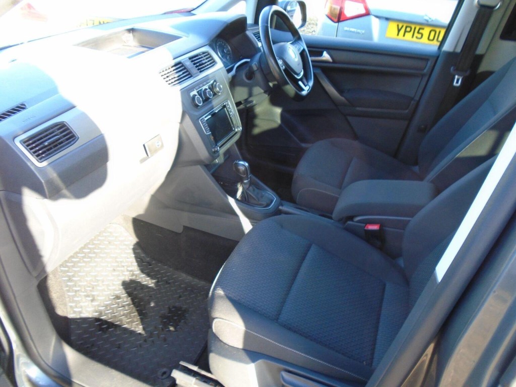 VOLKSWAGEN CADDY MAXI LIFE