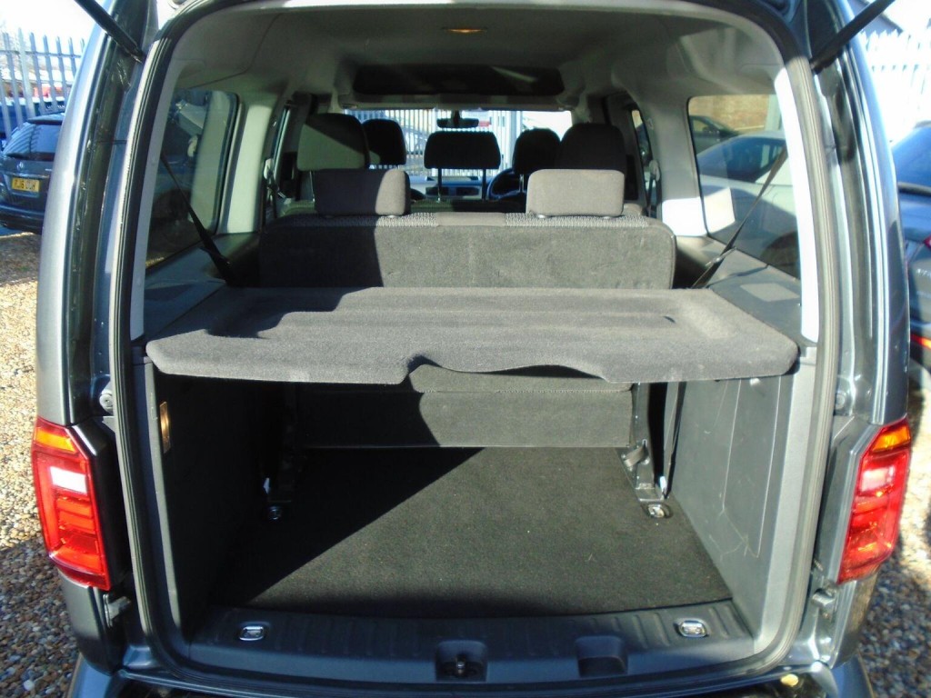 VOLKSWAGEN CADDY MAXI LIFE