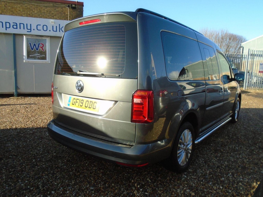 VOLKSWAGEN CADDY MAXI LIFE