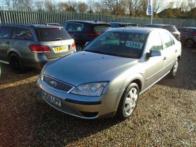 FORD MONDEO 2.0 LX 5dr