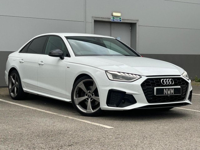 AUDI A4 2.0 TFSI 35 Black Edition S Tronic Euro 6 (s/s) 4dr