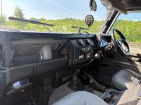 LAND ROVER DEFENDER 110