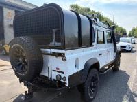 LAND ROVER DEFENDER 110
