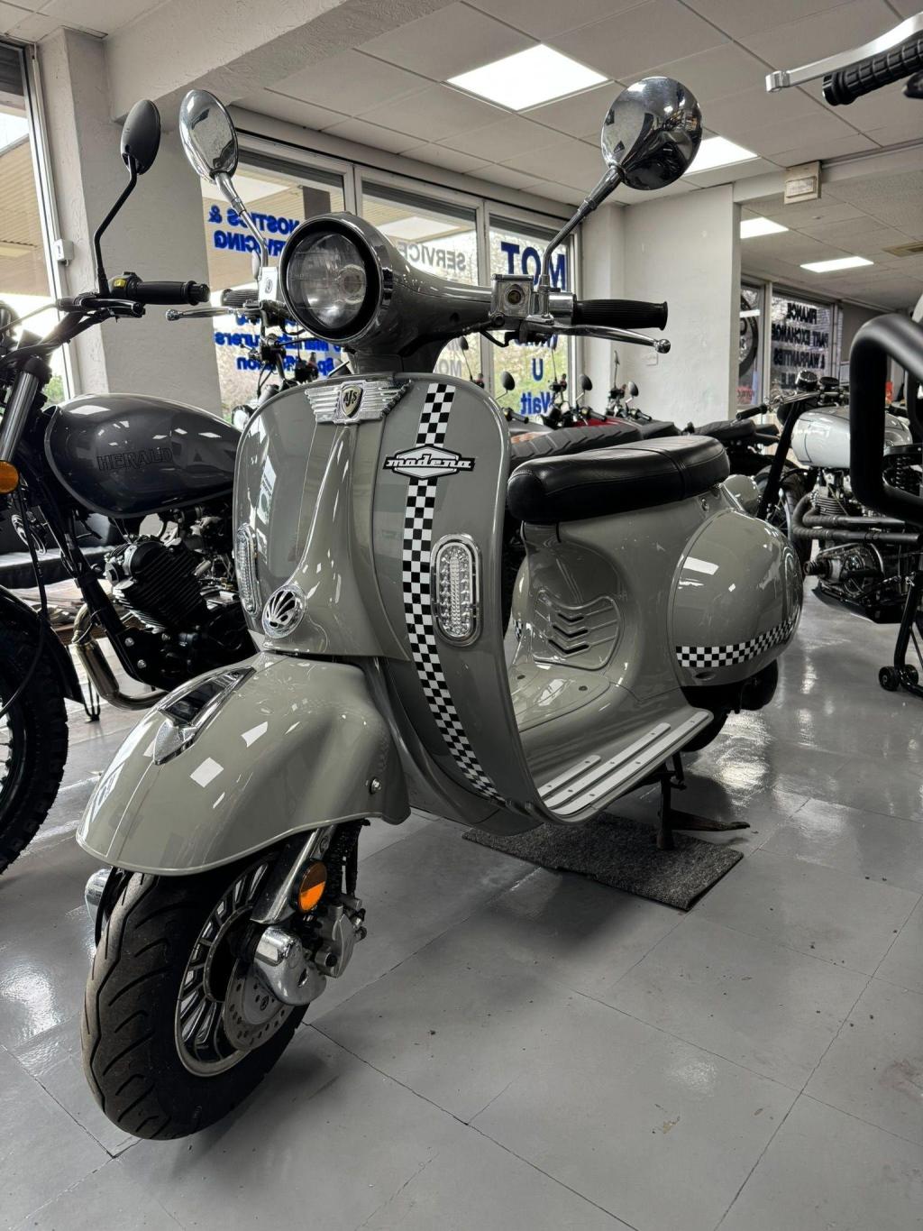 AJS MODENA 125 125 CVT Euro 4