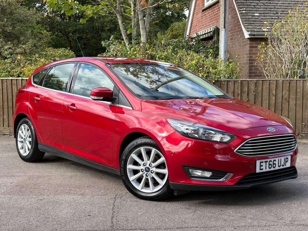 FORD FOCUS 1.0T EcoBoost Titanium Euro 6 (s/s) 5dr