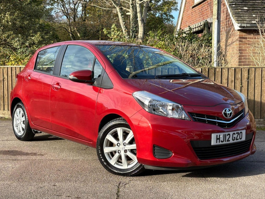 TOYOTA YARIS 1.33 Dual VVT-i TR Euro 5 5dr