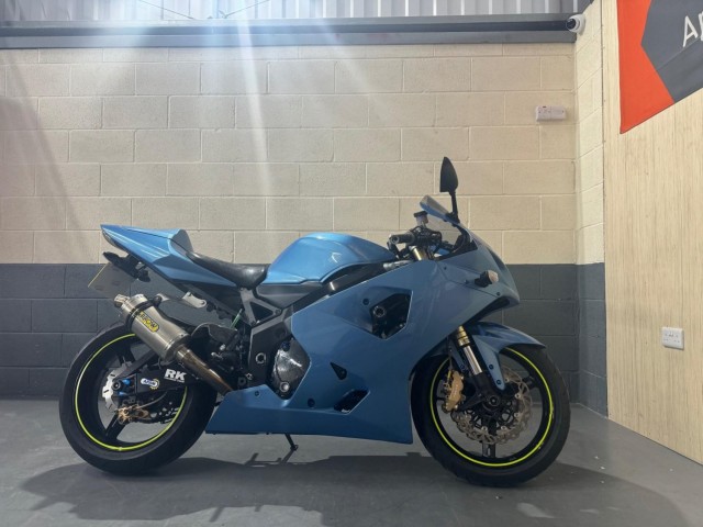 SUZUKI GSXR600