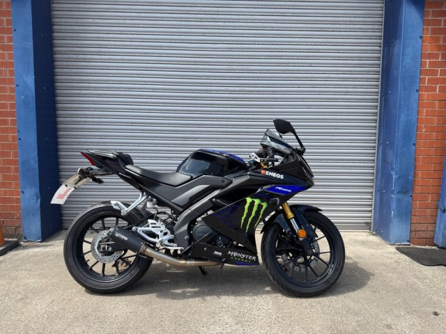 YAMAHA R125