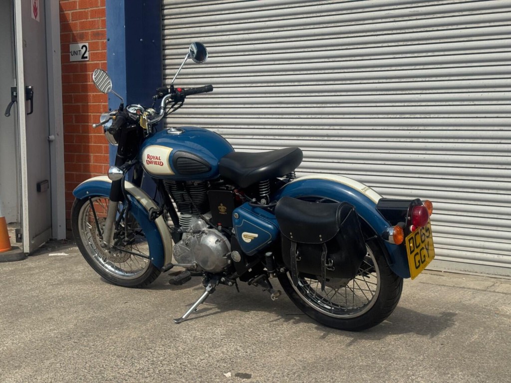 ROYAL ENFIELD BULLET