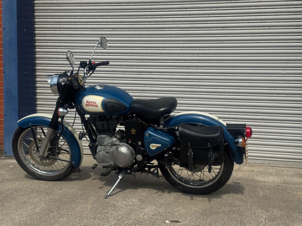 ROYAL ENFIELD BULLET