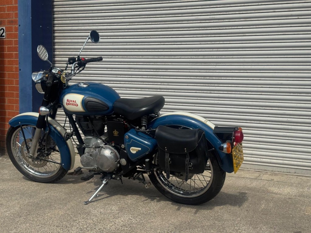 ROYAL ENFIELD BULLET