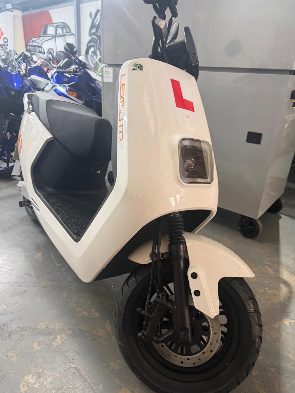 LEXMOTO LX08