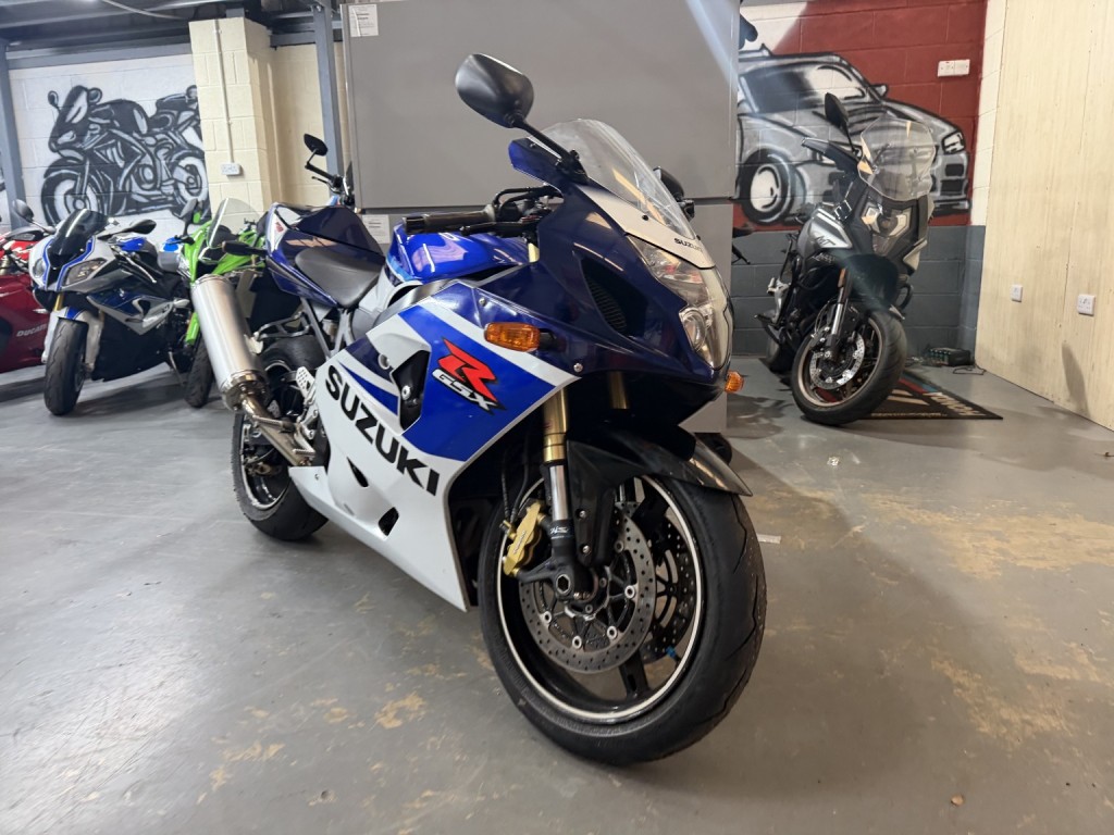 SUZUKI GSXR750