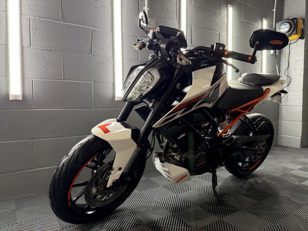 KTM 125 DUKE