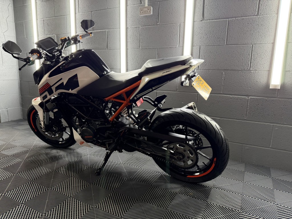 KTM 125 DUKE