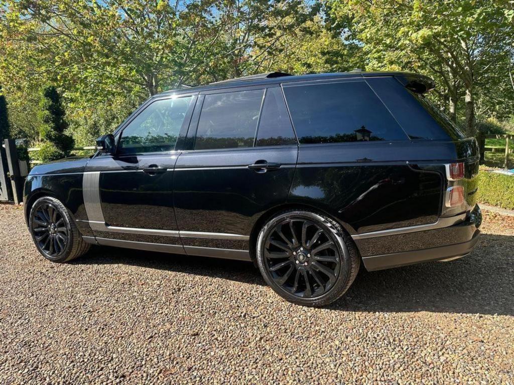 LAND ROVER RANGE ROVER