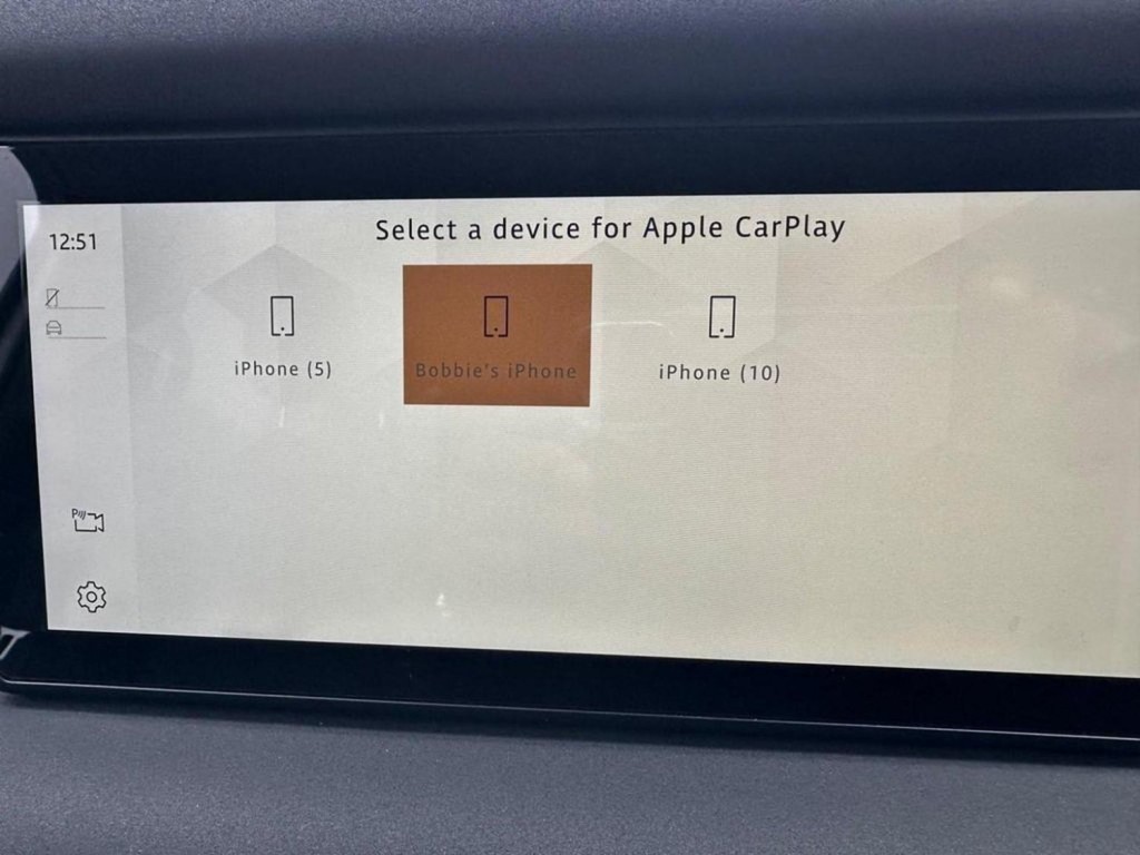 LAND ROVER DEFENDER 110