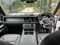 LAND ROVER DEFENDER 110