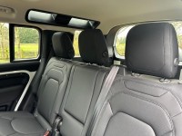 LAND ROVER DEFENDER 110