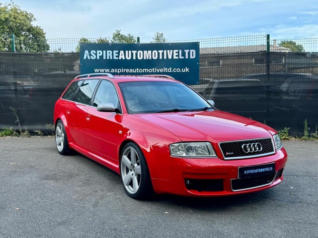 AUDI RS6 4.2 quattro 5dr