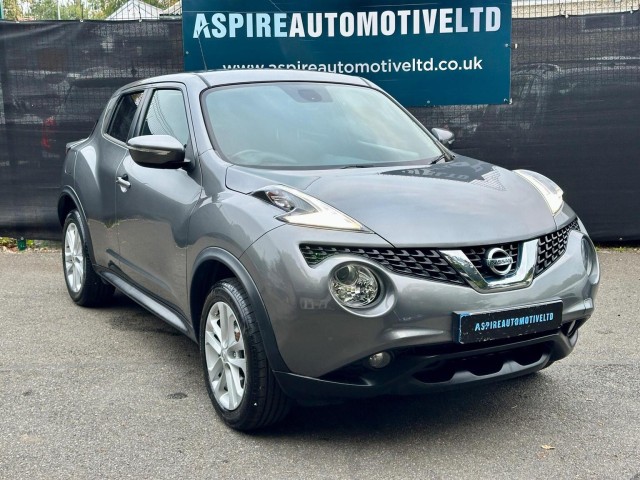 NISSAN JUKE 1.6 N-Connecta XTRON Euro 6 5dr
