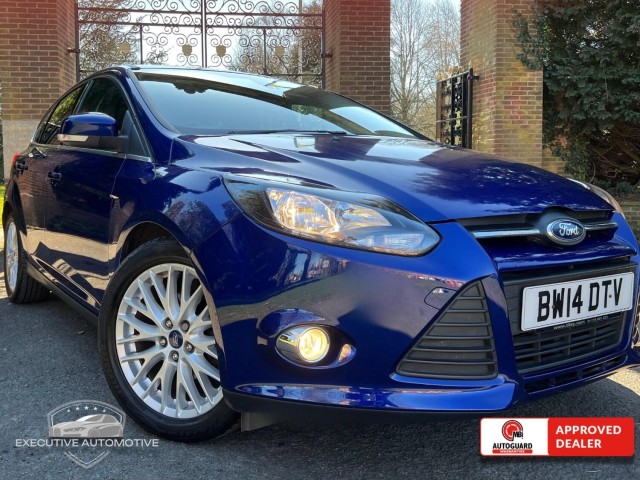 FORD FOCUS 1.0 T EcoBoost Zetec