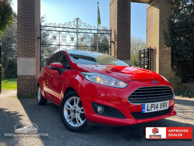 FORD FIESTA 1.0 T EcoBoost Zetec