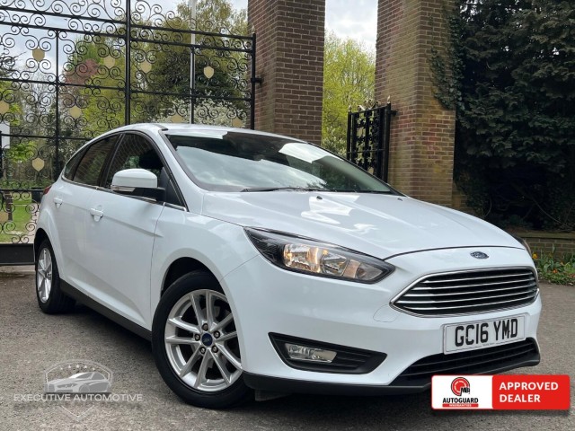 FORD FOCUS 1.0 T EcoBoost Zetec