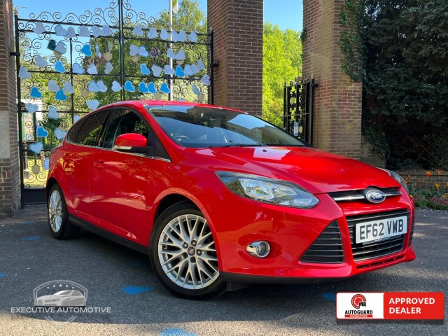 FORD FOCUS 1.0 T EcoBoost Zetec