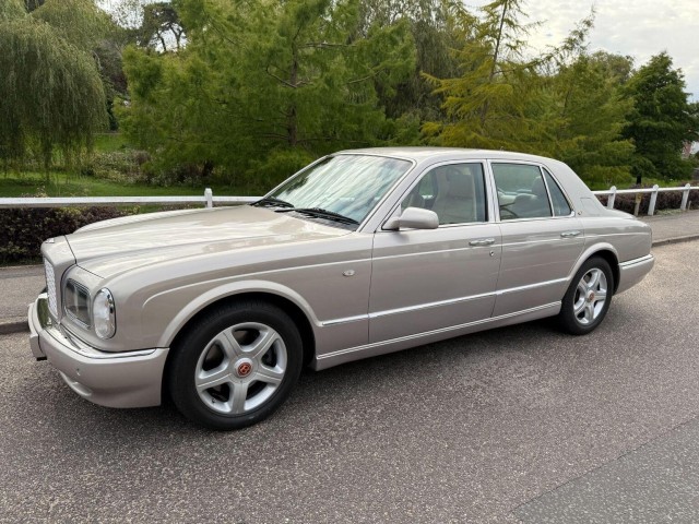 BENTLEY ARNAGE