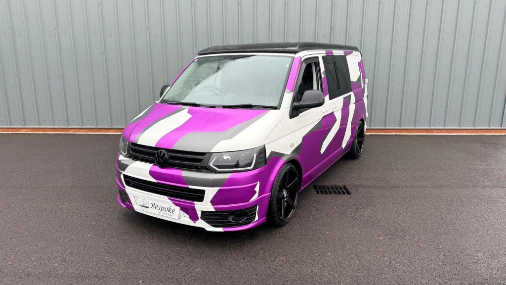 VOLKSWAGEN TRANSPORTER