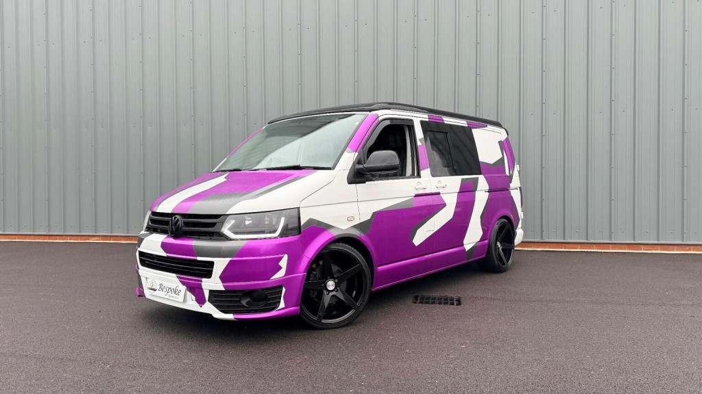 VOLKSWAGEN TRANSPORTER