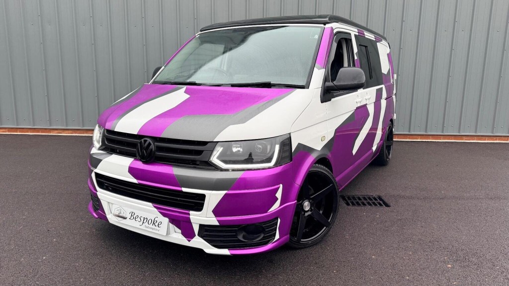 VOLKSWAGEN TRANSPORTER