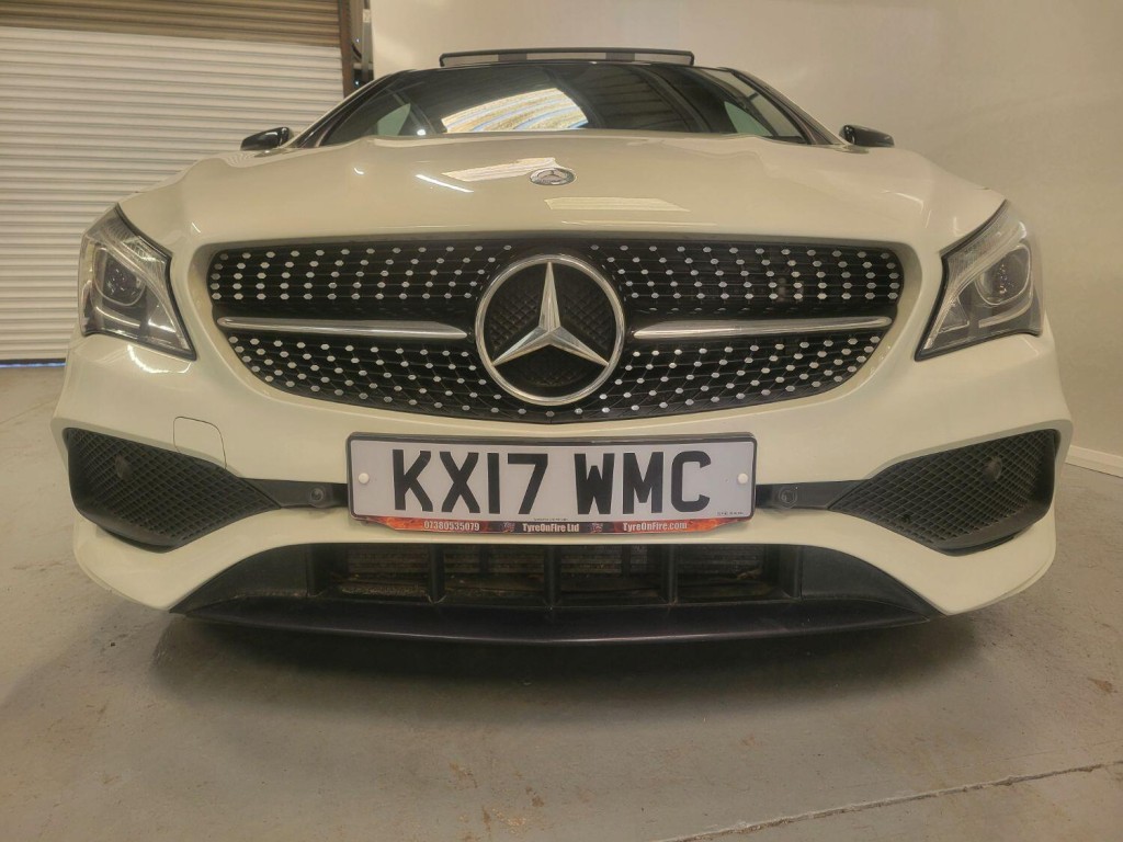 MERCEDES-BENZ CLA