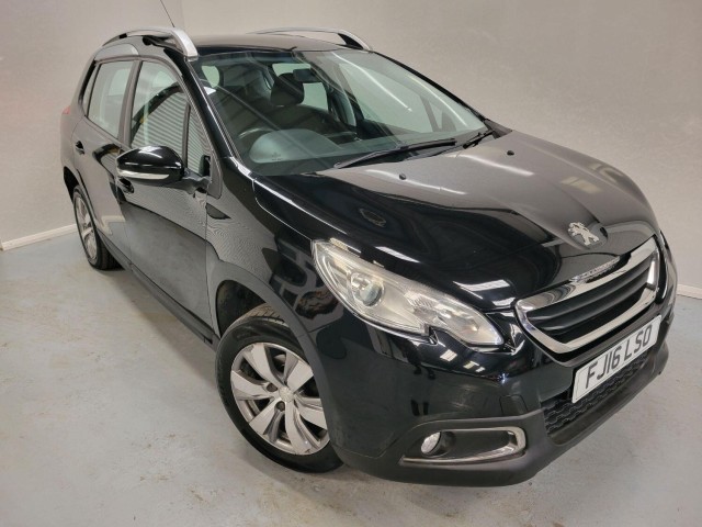 PEUGEOT 2008 1.2 PureTech Active