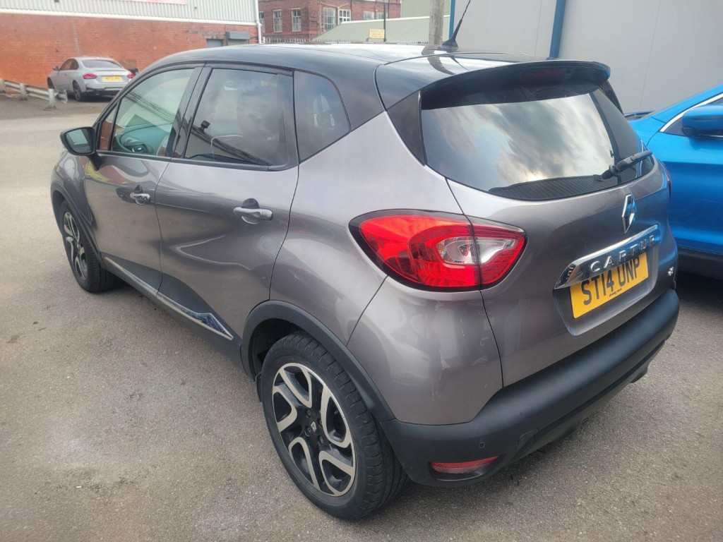 RENAULT CAPTUR