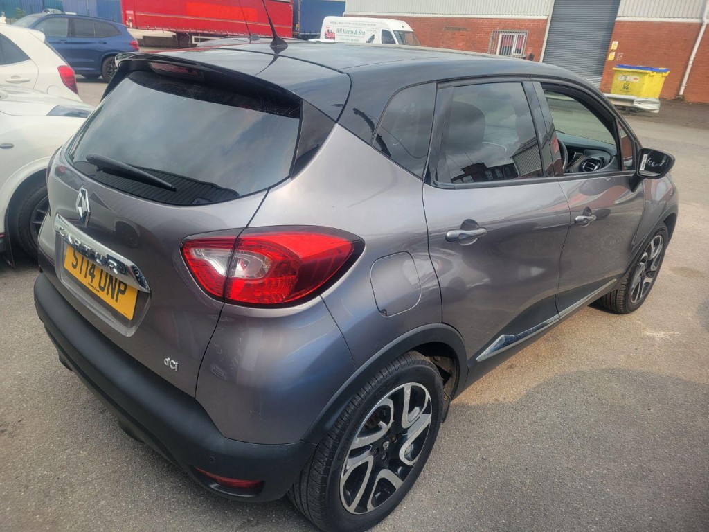 RENAULT CAPTUR