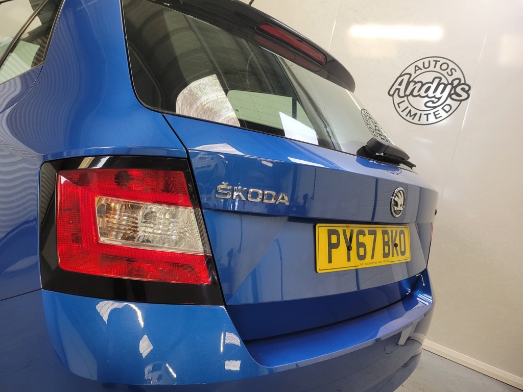 SKODA FABIA