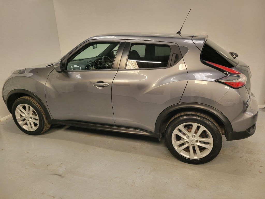 NISSAN JUKE