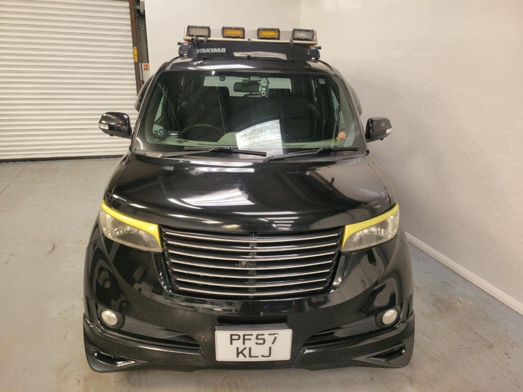 TOYOTA BB