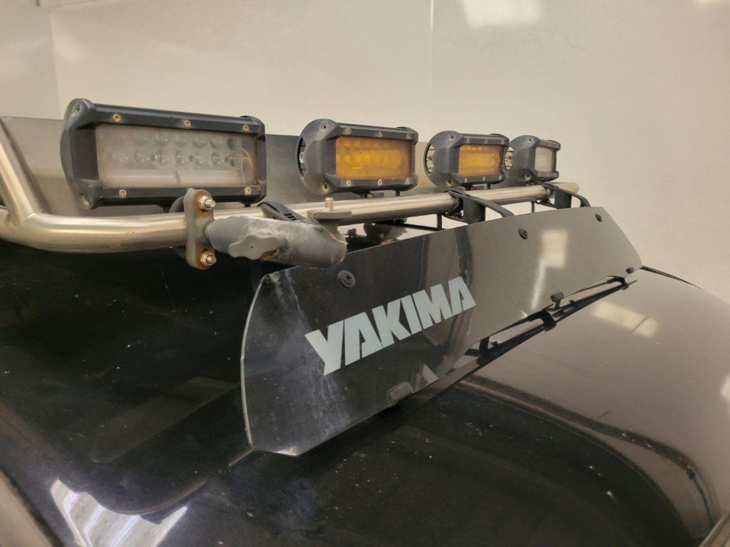 TOYOTA BB