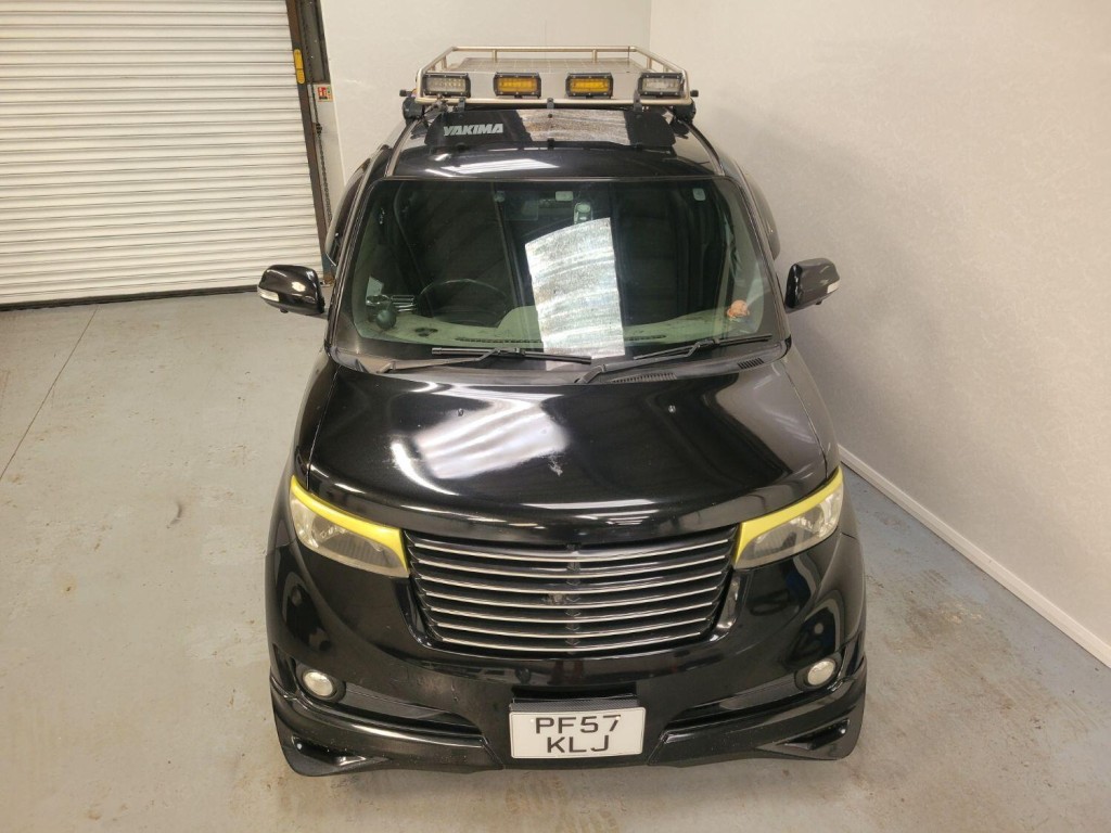 TOYOTA BB