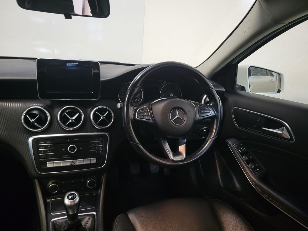 MERCEDES-BENZ A CLASS