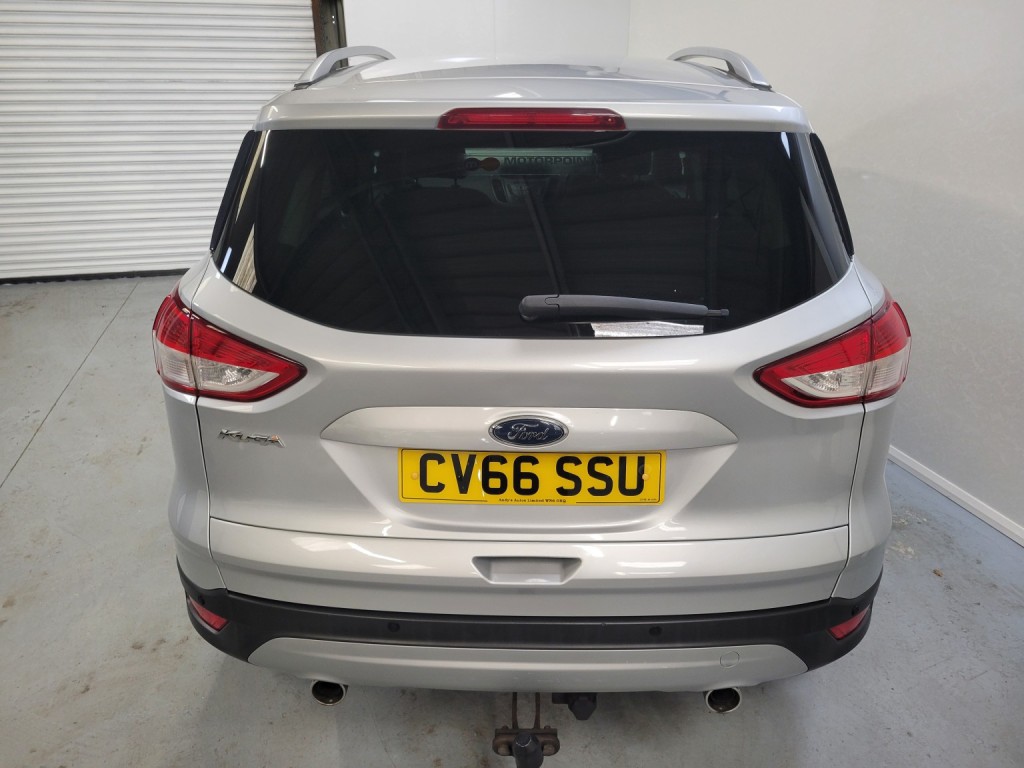 FORD KUGA