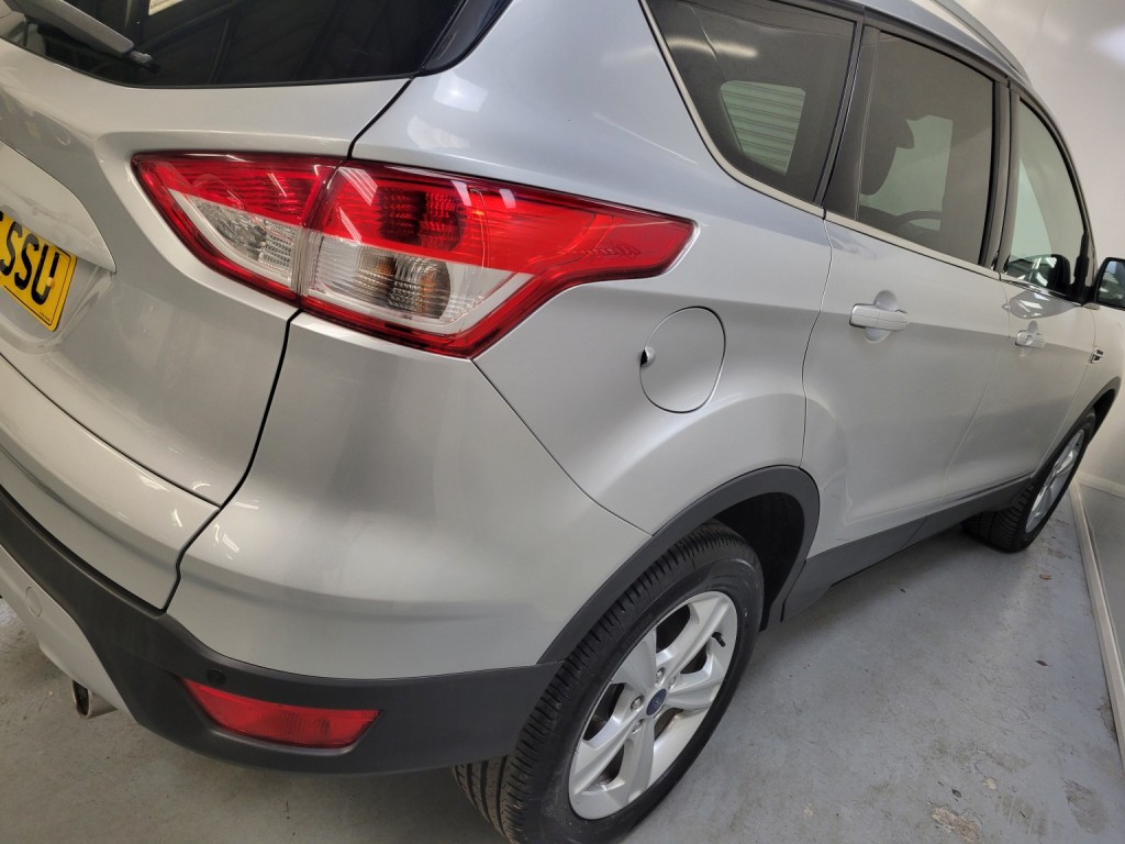 FORD KUGA