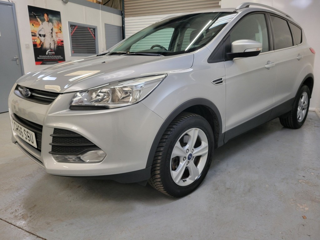 FORD KUGA