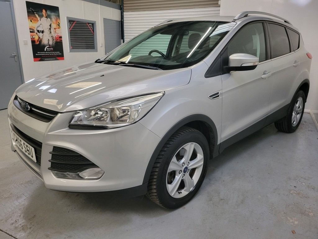 FORD KUGA